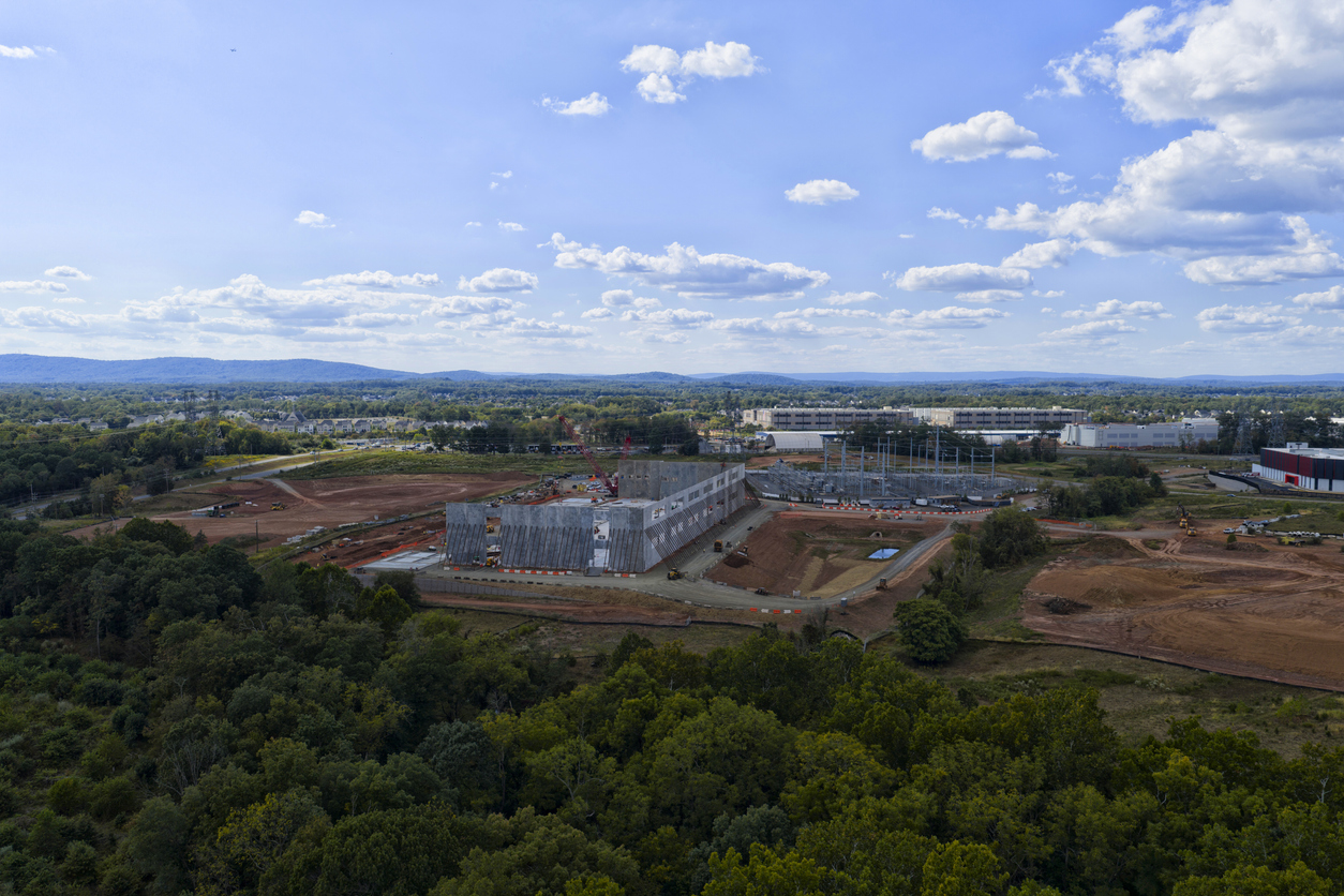 data center growth - construction